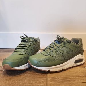 Nike Air Max Command Premium in Palm Green Leather